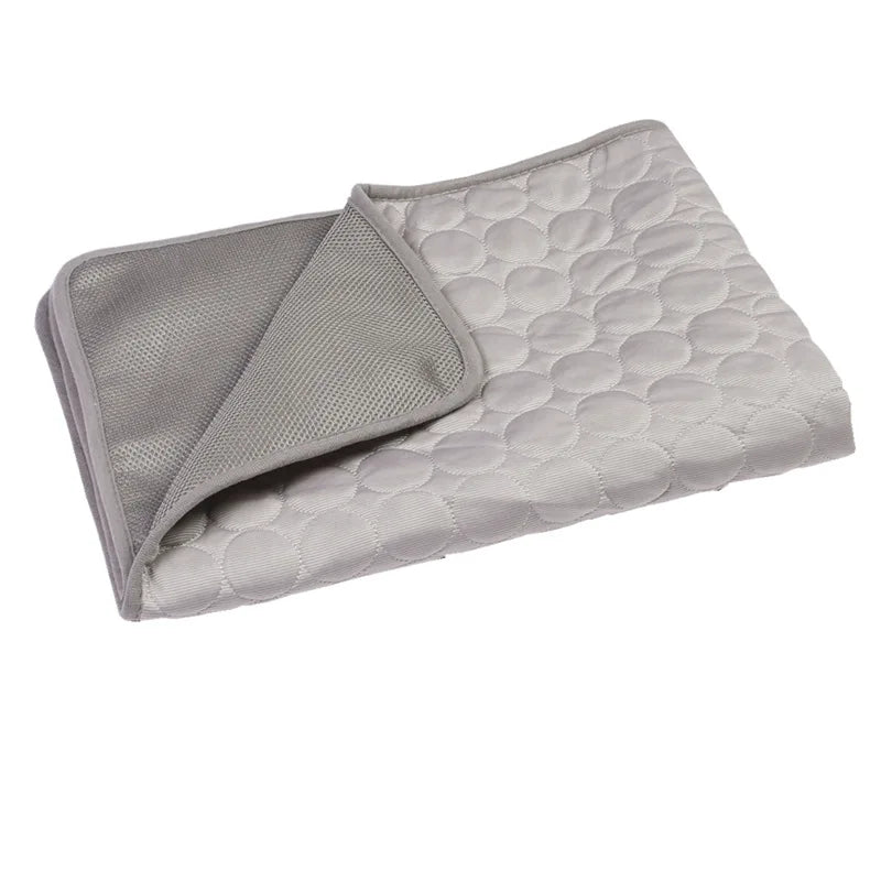 CoolPaws™  Pets Cooling Mat