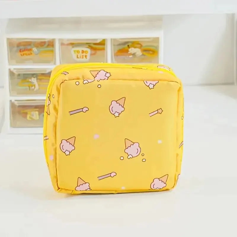 Portable Waterproof Feminine Hygiene Travel Pouch – Discreet Sanitary Pad & Tampon Organizer