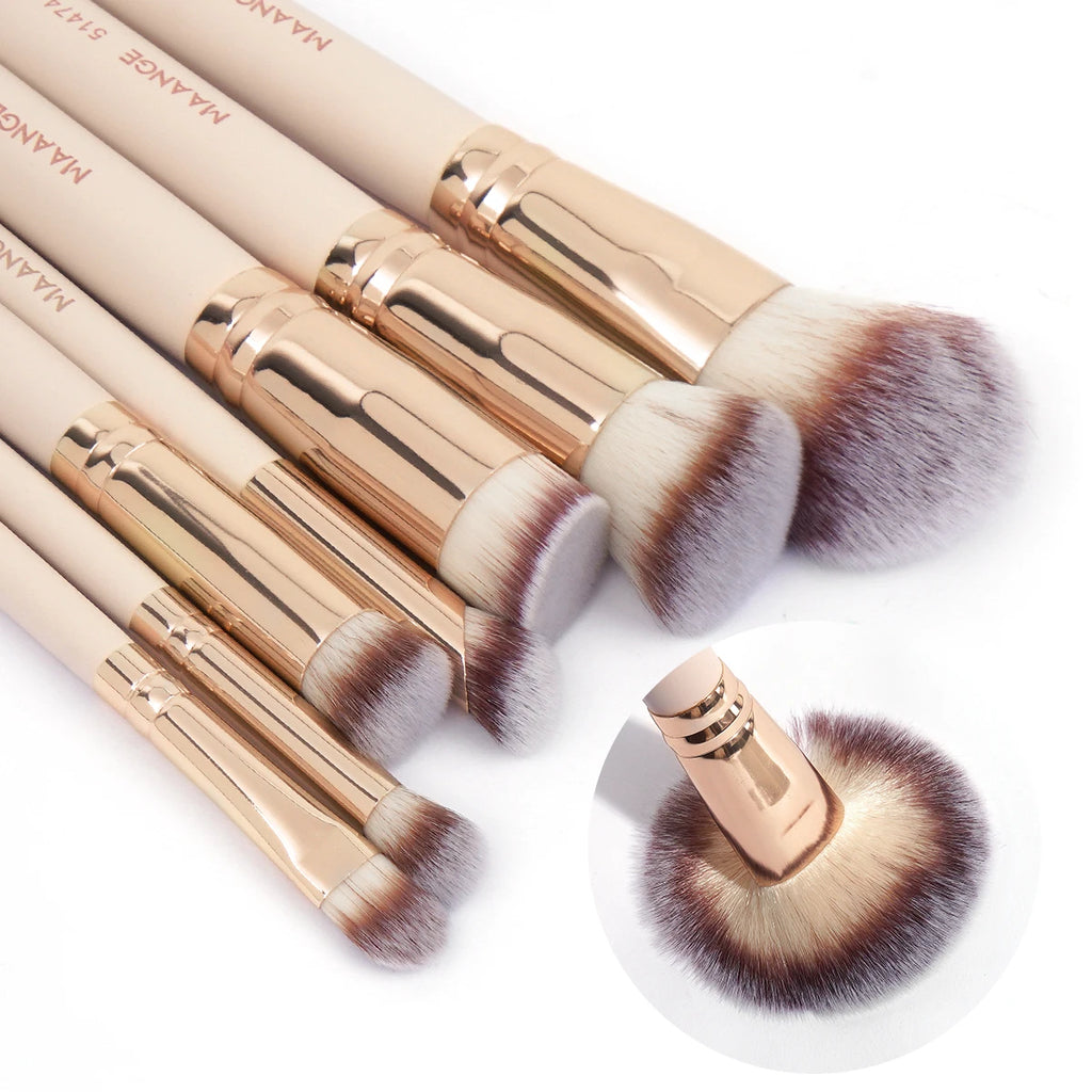 MAANGE 7Pcs Professional Makeup Brush Set – Soft Bristles Foundation, Powder, Concealer, Blush & Blending Brushes for Flawless Makeup