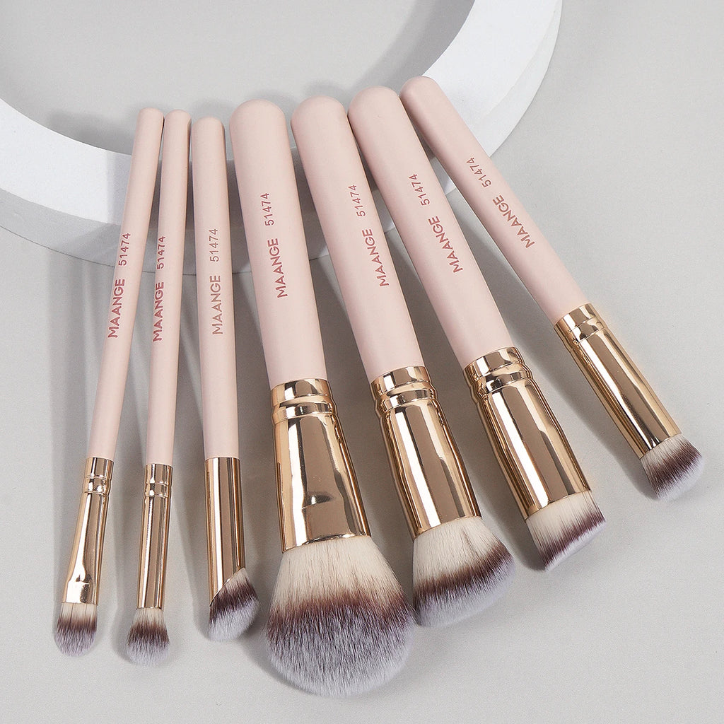 MAANGE 7Pcs Professional Makeup Brush Set – Soft Bristles Foundation, Powder, Concealer, Blush & Blending Brushes for Flawless Makeup