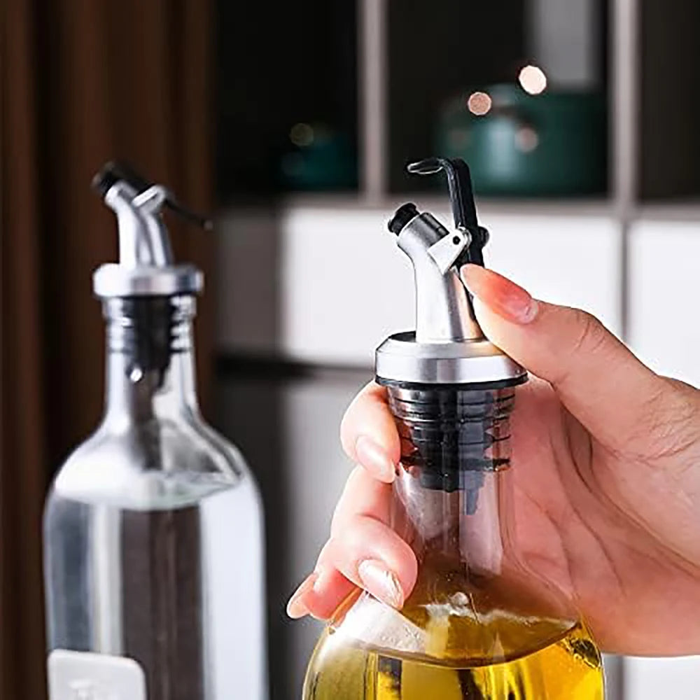 Leak-Proof Oil & Vinegar Pour Spout – Precision Bottle Dispenser for Cooking, Sauces & Salad Dressing