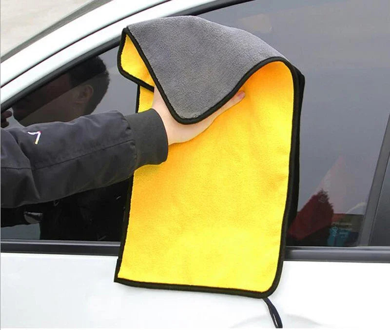 Premium Microfiber Cleaning Towels