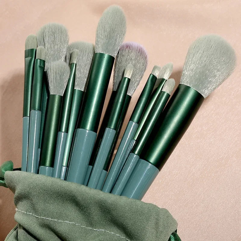 Professional 3/13/22pcs Makeup Brush Set – Premium Eyeshadow, Eyeliner, Foundation & Blending Brushes for Flawless Makeup Application