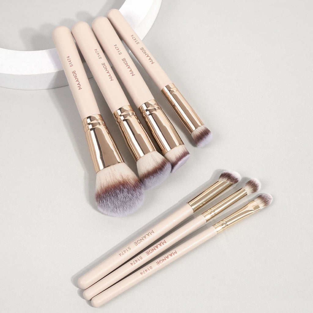 MAANGE 7Pcs Professional Makeup Brush Set – Soft Bristles Foundation, Powder, Concealer, Blush & Blending Brushes for Flawless Makeup