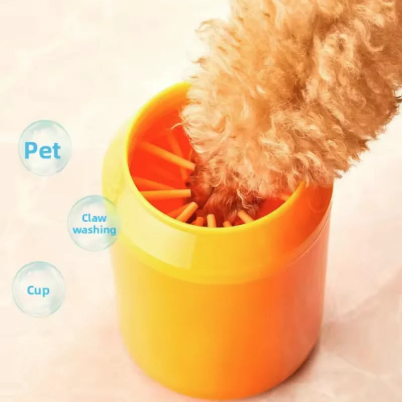 CleanPaws™ Portable Dog Paw Cleaner Cup – Quick Mud & Dirt Remover